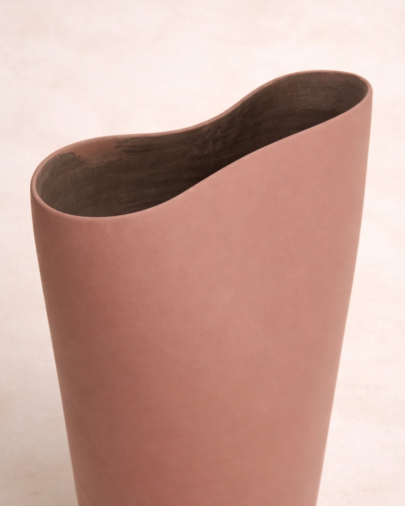 Vaso Orgânico em Cerâmica Telha Fosco 02