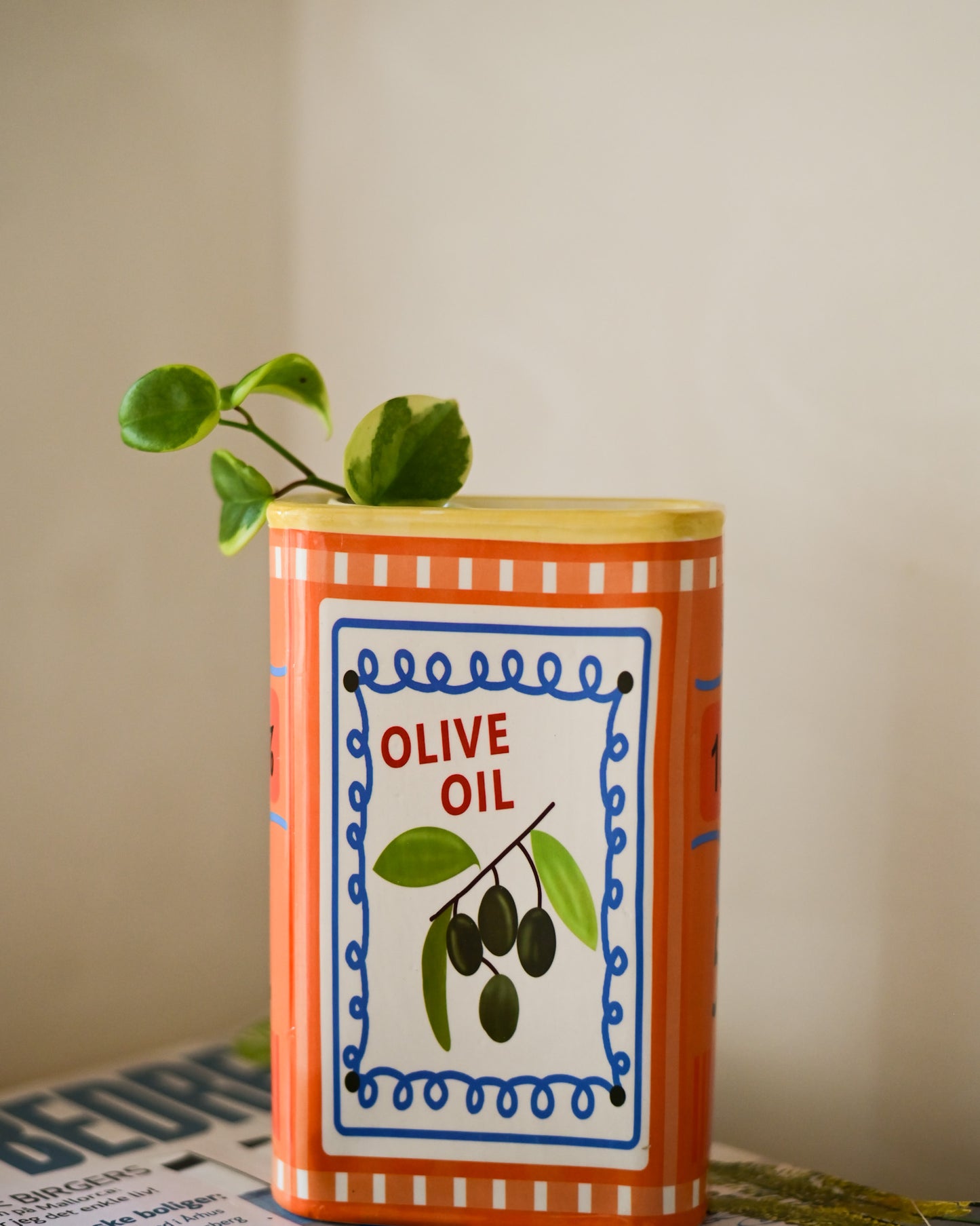 Vaso em Cerâmica Lata Olive Oil 11x18cm
