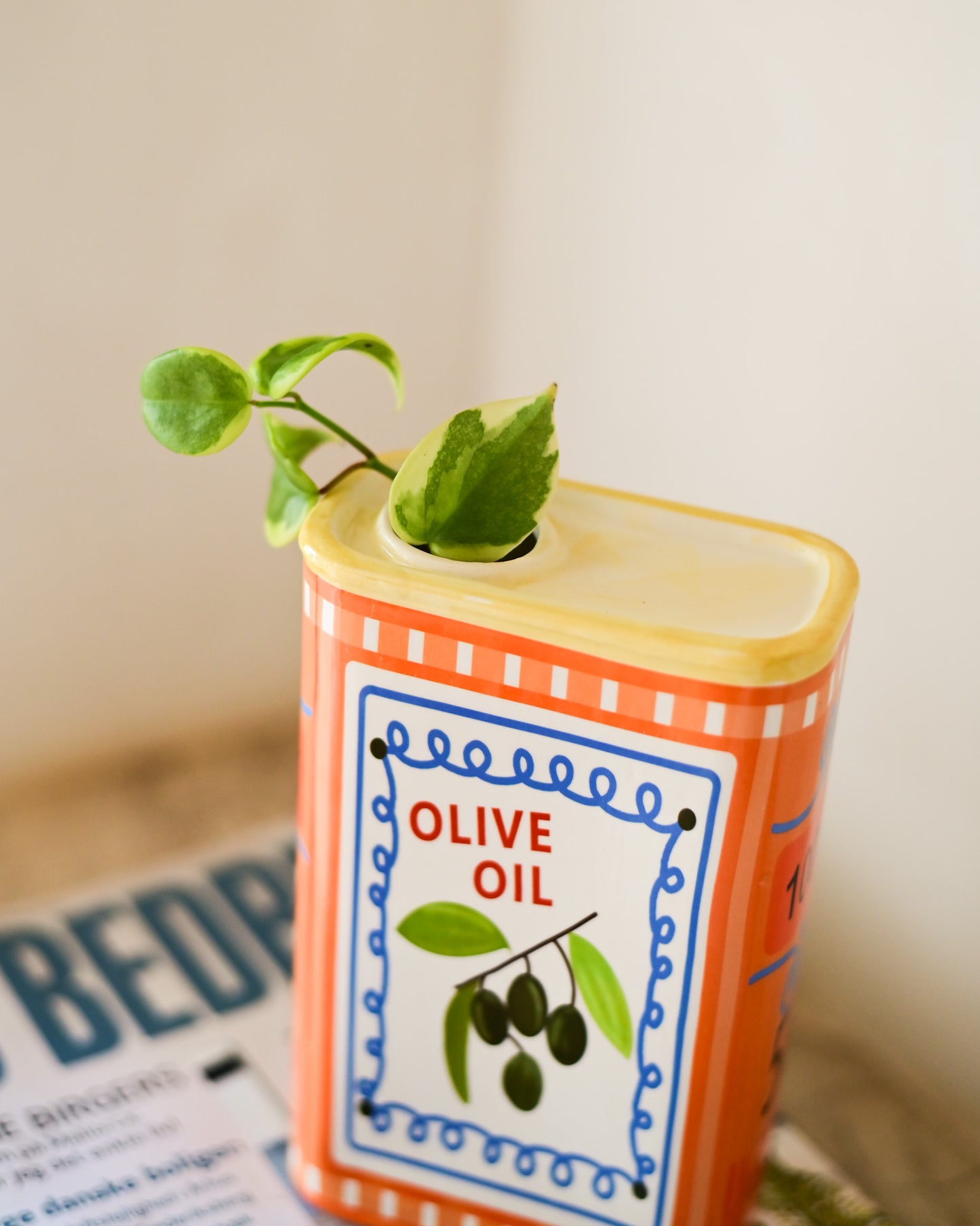 Vaso em Cerâmica Lata Olive Oil 11x18cm