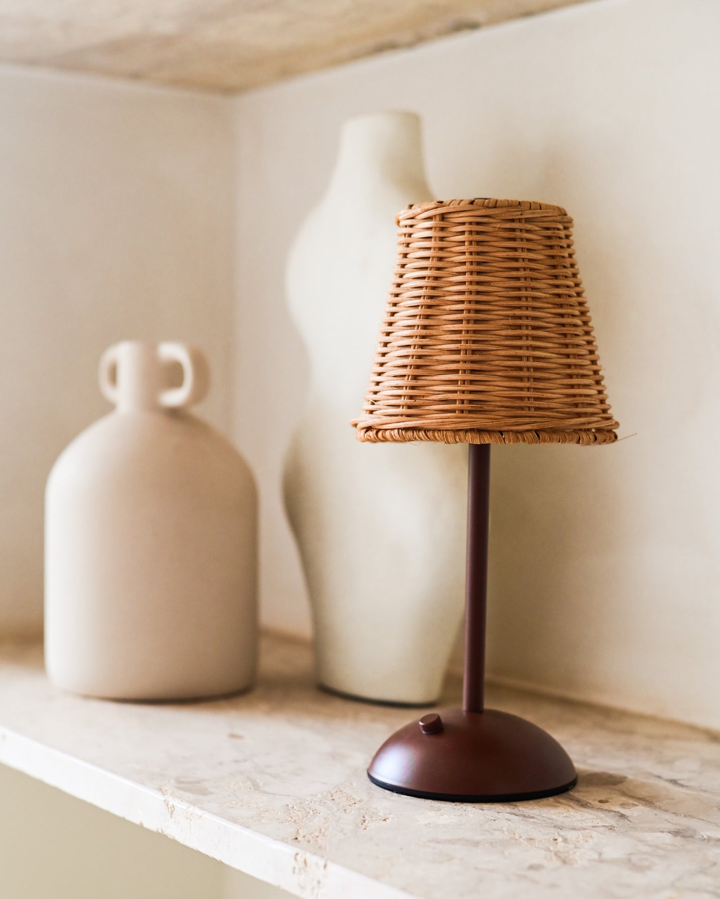 Luminária Portátil com Cúpula de Fibra - Prazo 20 dias úteis