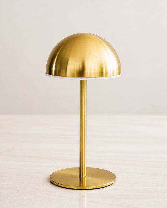 Luminária Portátil em Metal Dourado P