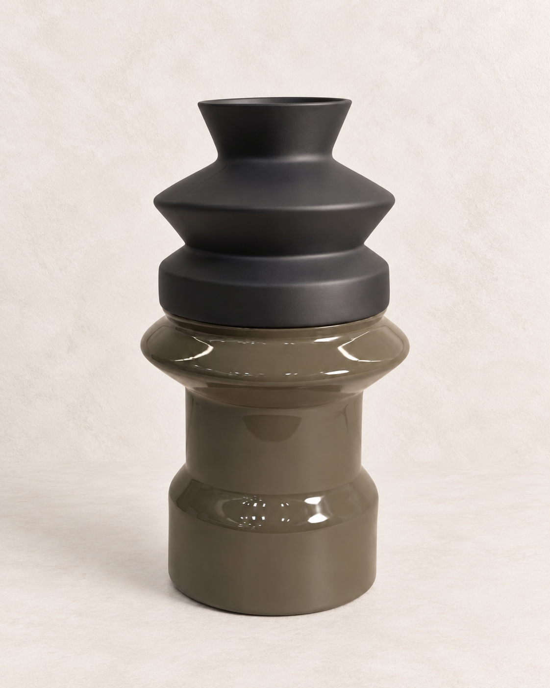 Vaso em Porcelana Totem Preto com Verde G