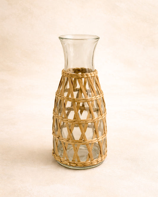 Jarra em Vidro e Rattan