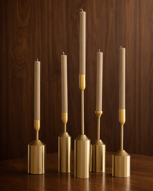 Conj. 5 Castiçais em Metal Dourado