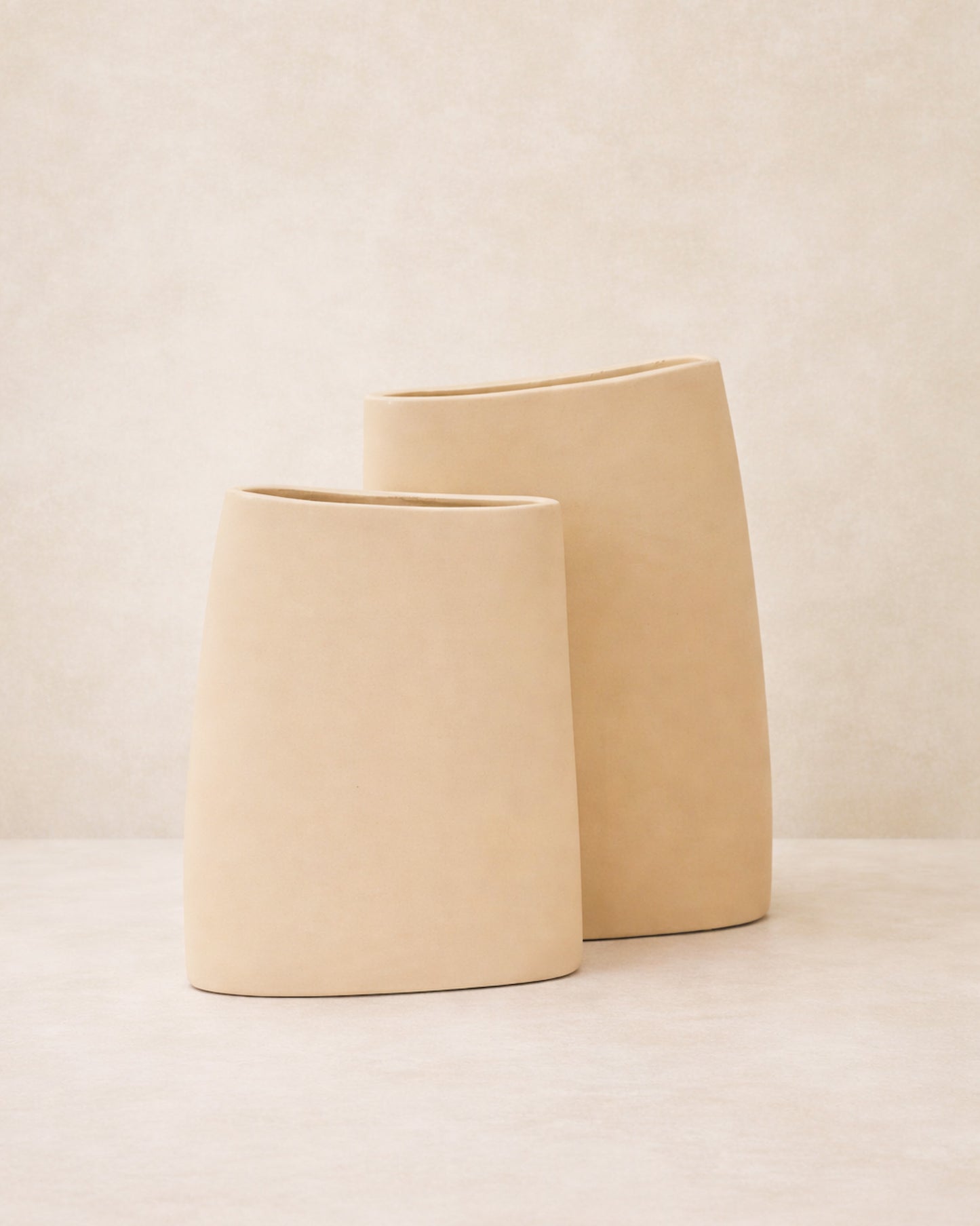Dupla de Vasos Minimalistas em Cerâmica